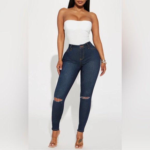 Fashion Nova Dark Blue Ripped Jeggings - Picture 1 of 4